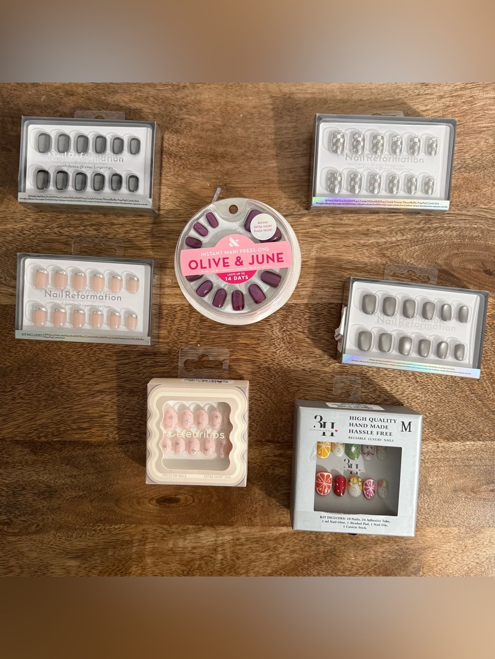 BUNDLE of Press on Nails